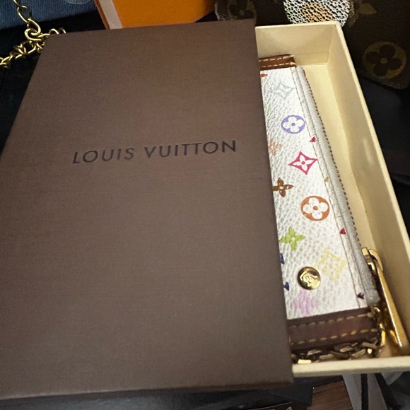 Louis Vuitton Murakami Key Cles with Box. BC Condition. - Picture 13 of 14
